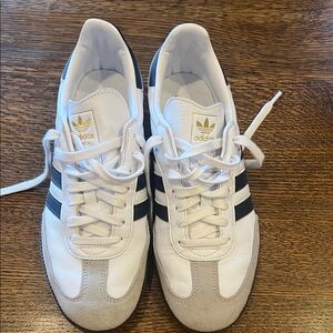 Adidas Men's White and Navy Sneakers